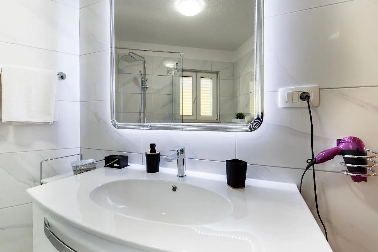 Apartment Gorana Split 0*,